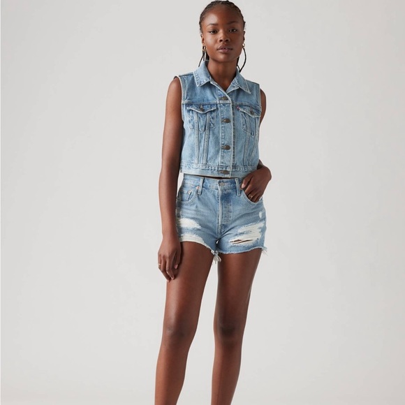 Levi’s Shorts - Picture 1 of 4